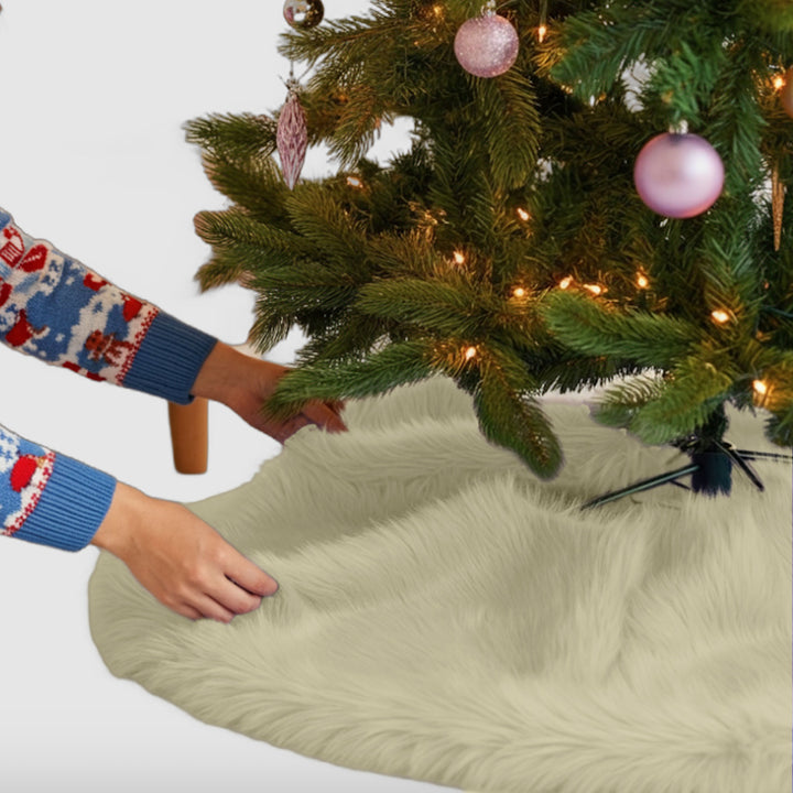 Falda de árbol de Navidad de piel sintética de primera calidad - 30 pulgadas | Decoraciones navideñas de lujo