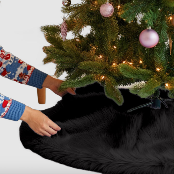Falda de árbol de Navidad de piel sintética de primera calidad - 30 pulgadas | Decoraciones navideñas de lujo