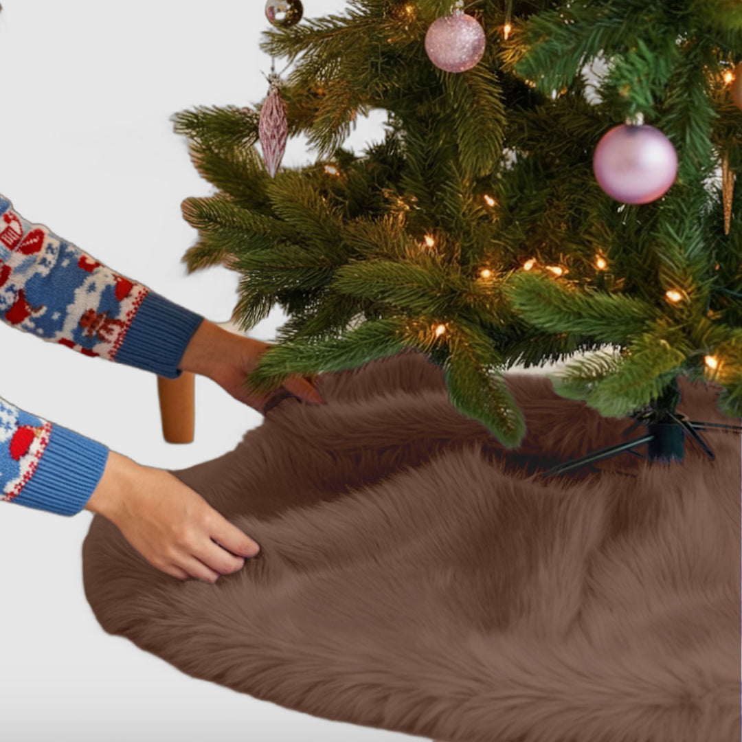 Falda de árbol de Navidad de piel sintética de primera calidad - 30 pulgadas | Decoraciones navideñas de lujo