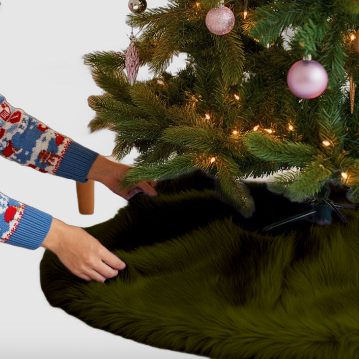 Falda de árbol de Navidad de piel sintética de primera calidad - 30 pulgadas | Decoraciones navideñas de lujo