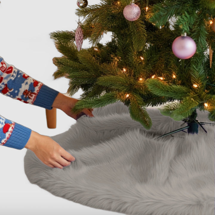 Falda de árbol de Navidad de piel sintética de primera calidad - 30 pulgadas | Decoraciones navideñas de lujo