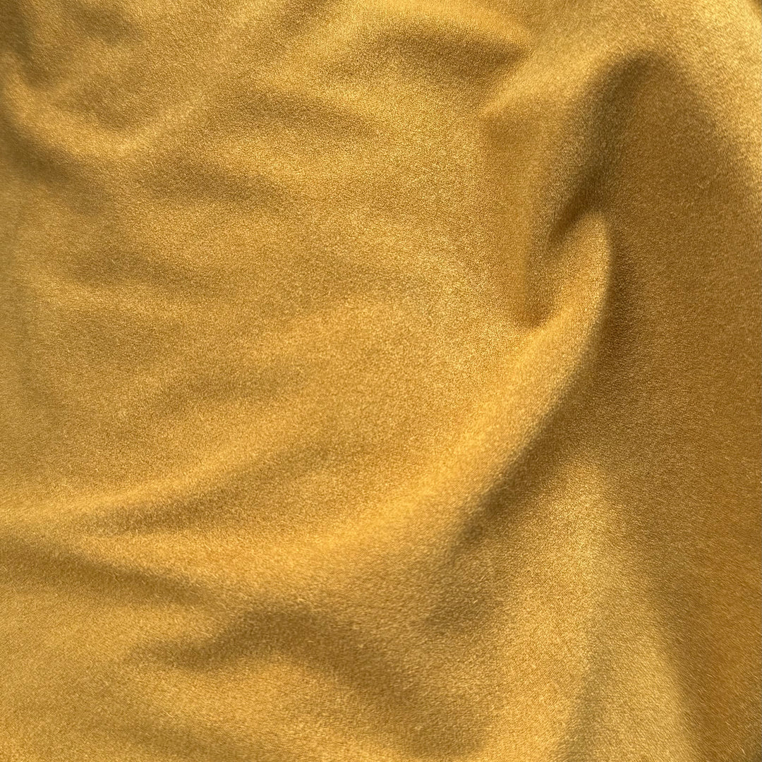 Microgamuza Spandex – Mostaza – 58"/60" | Suave y elástica