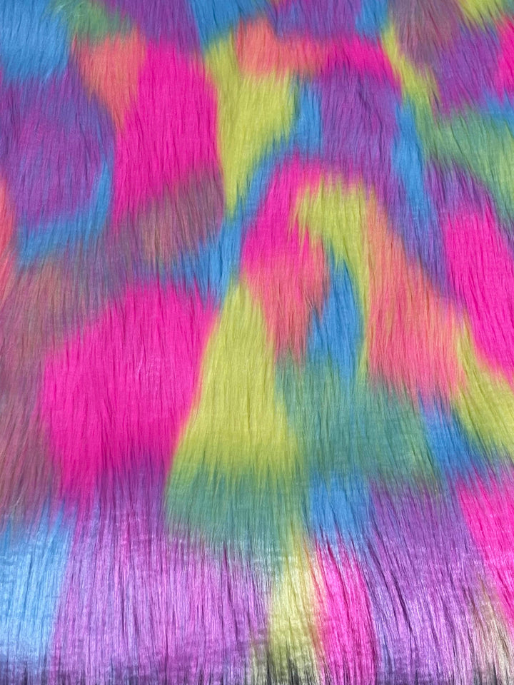 Faux Fur Fabric - Bulk & Wholesale (2, 3 & 4 Yards) | Fabric by the Yard for Crafts & Sewing @ FabricLA - FabricLA.com