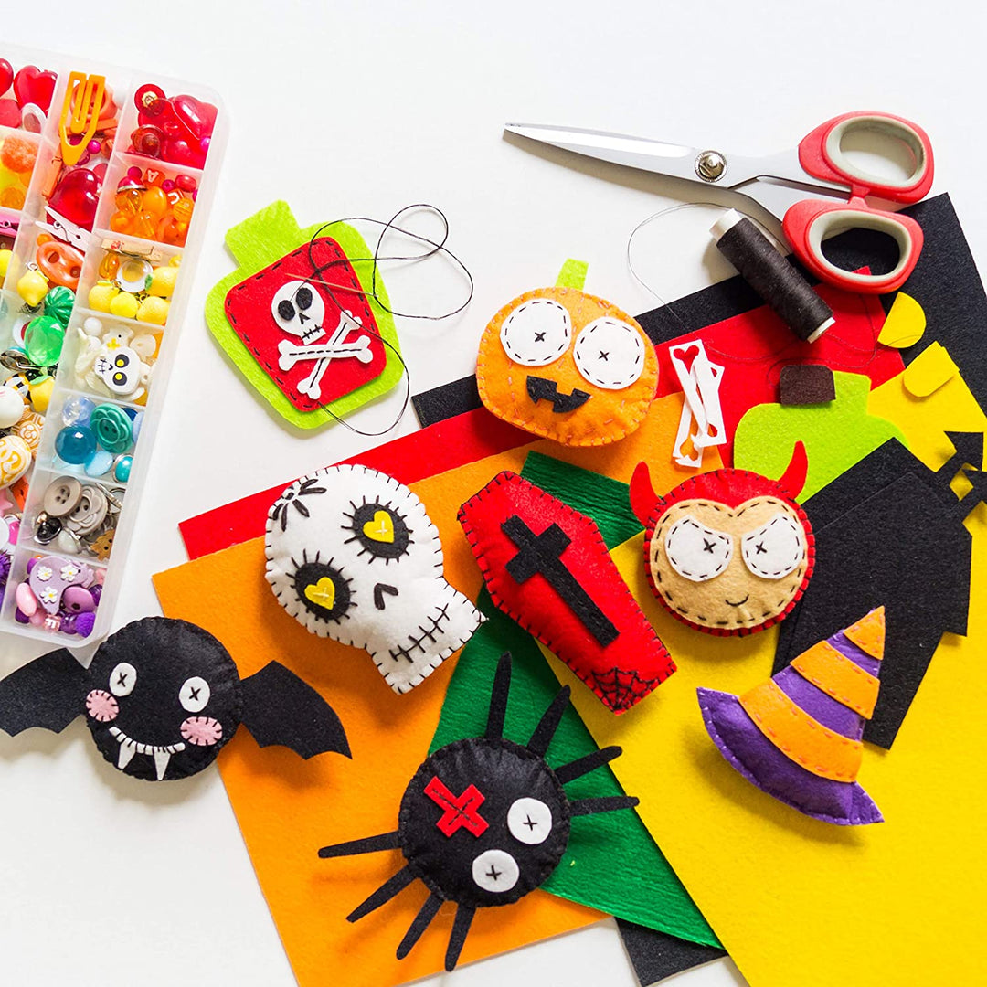 FabricLA | Acrylic Felt Craft Fabric Random Multi-Color Scrap Bag Bundle - 5 oz - Great for Sewing, Cushion and Padding, DIY Arts & Crafts! - FabricLA.com