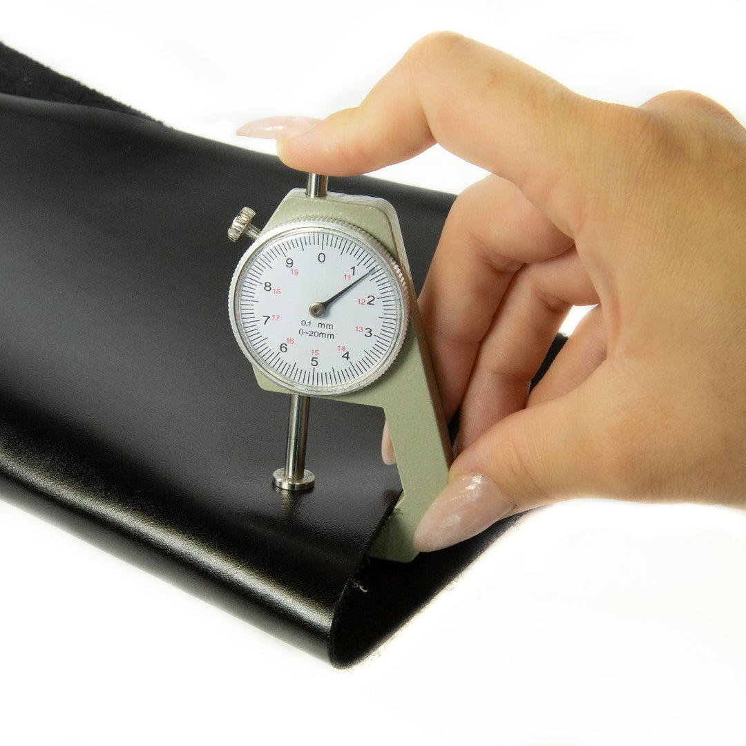 Genuine Leather Tooling and Crafting Sheets | Heavy Duty Full Grain Cowhide (1.2-1.4mm) | Navaro Black - FabricLA.com