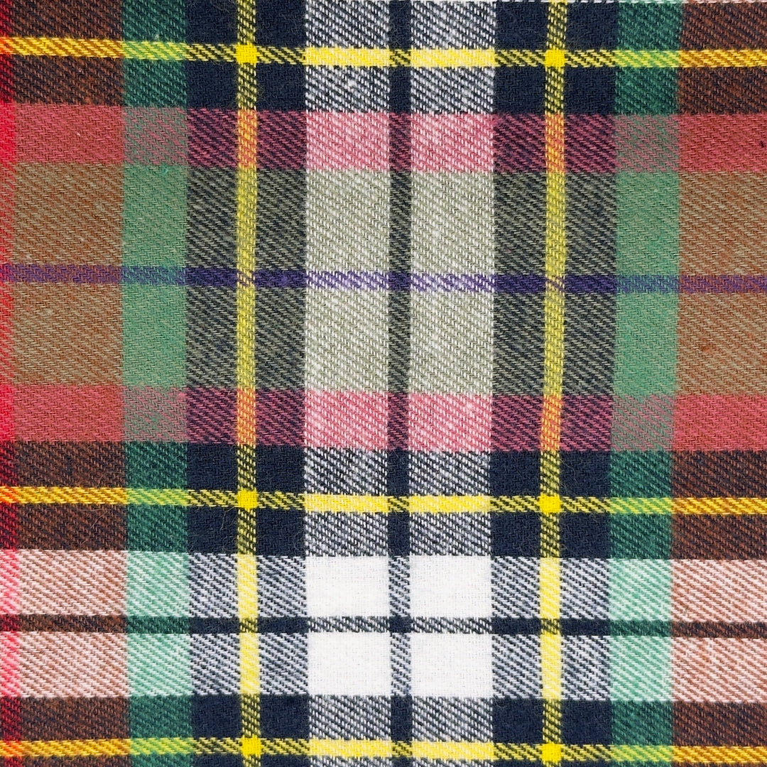 Plaid fabric with multicolor pattern