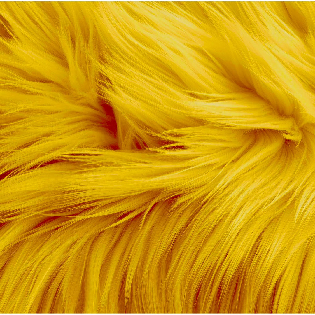 Round Shaggy Faux Fur Fabric - 40 inches Diameter - Circular Fluffy Faux Fur for Home Decor