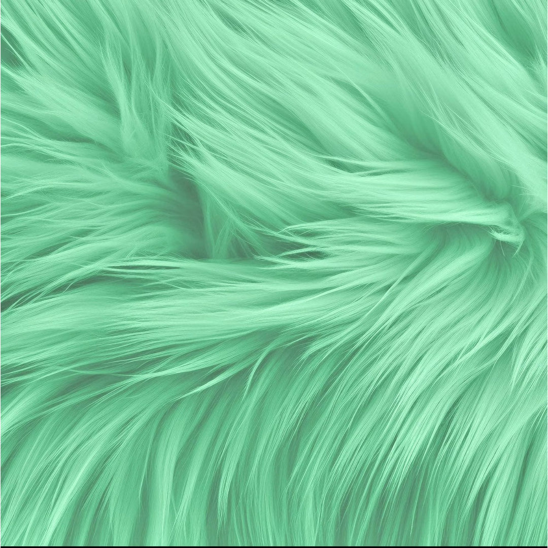 Round Shaggy Faux Fur Fabric - 40 inches Diameter - Circular Fluffy Faux Fur for Home Decor