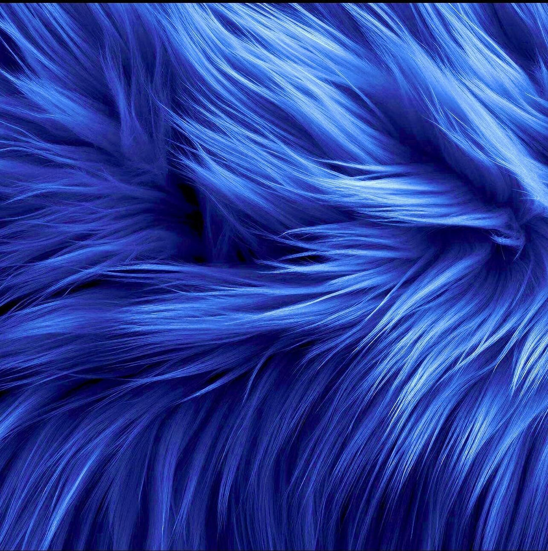 Round Shaggy Faux Fur Fabric - 40 inches Diameter - Circular Fluffy Faux Fur for Home Decor