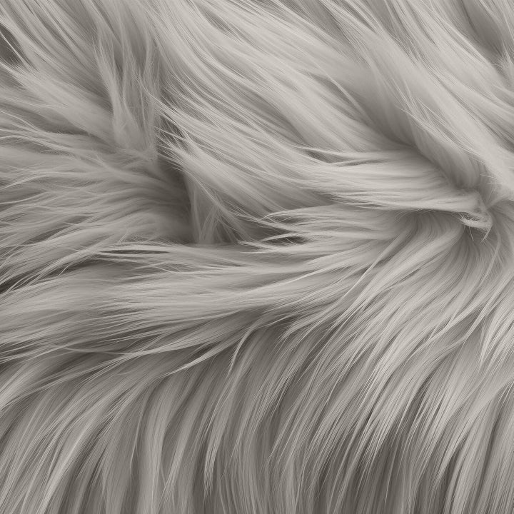 Round Shaggy Faux Fur Fabric - 40 inches Diameter - Circular Fluffy Faux Fur for Home Decor